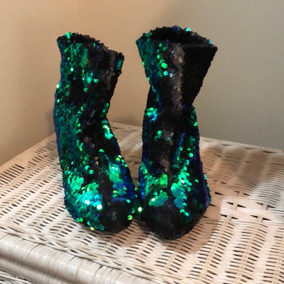 Sequined Heeled Booties - Picture 2 of 5